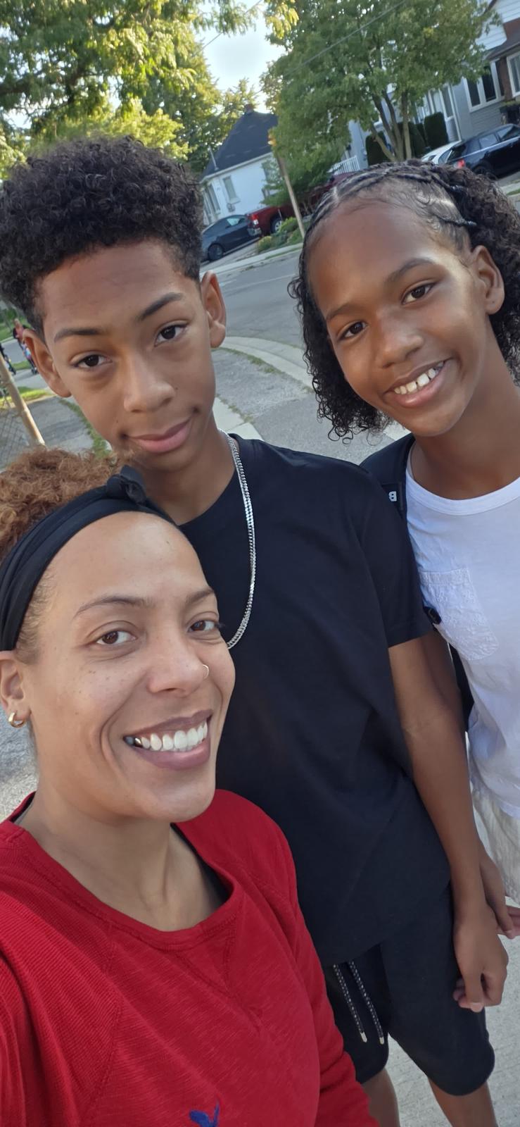 Keshia with Janae and Keon